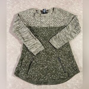 United States Sweater Knit Weave Style With‎ front pockets Women’s Size S